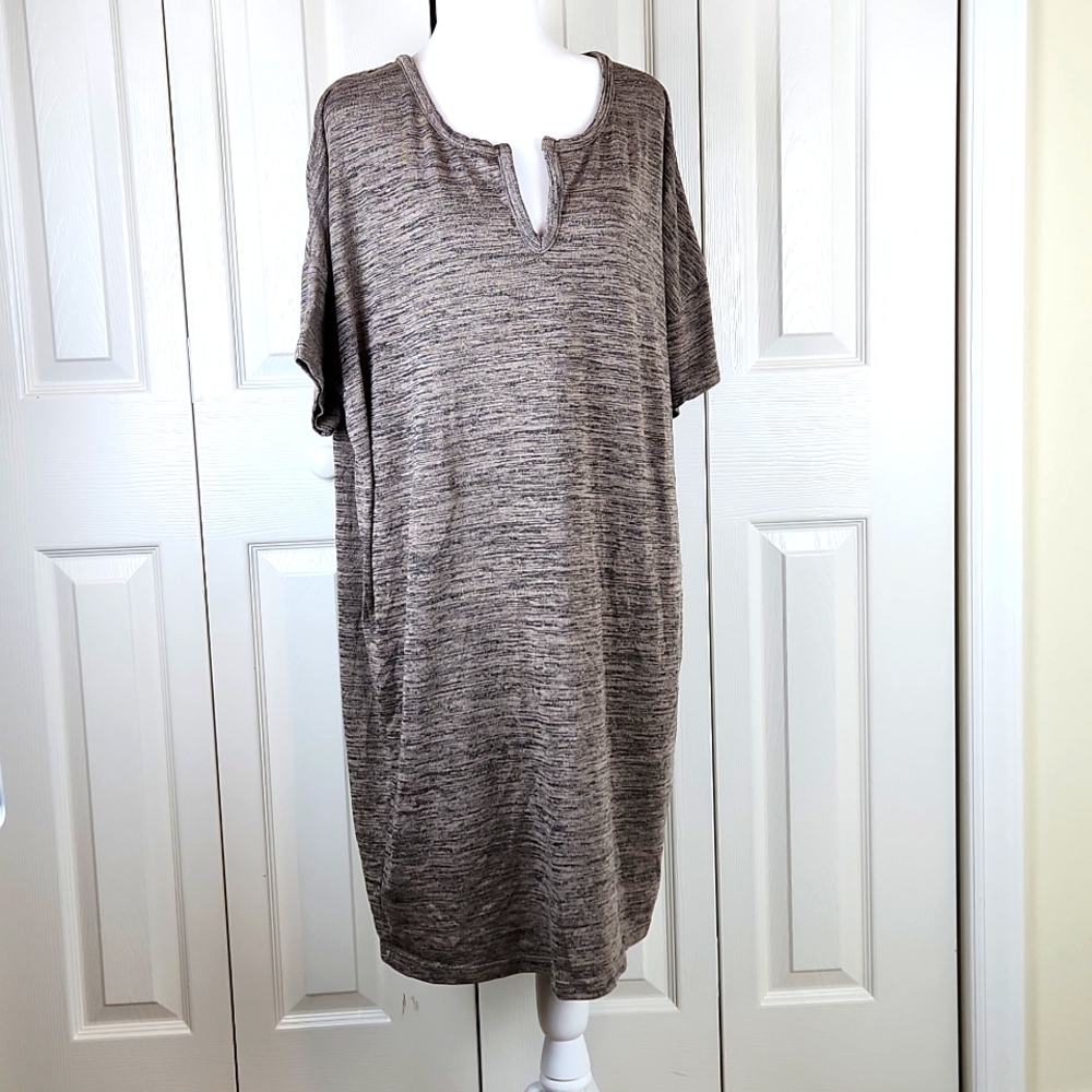 Old navy xl lightweight sweater dress Heathered Tan Black Loose Fit
